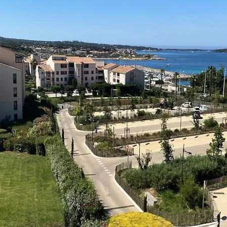 2 For 4 People Six-Fours-les-Plages